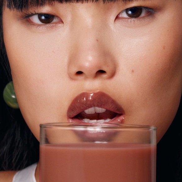 Eadem NEW Lip Softening Balm in Boba Bounce - Picture 2 of 6